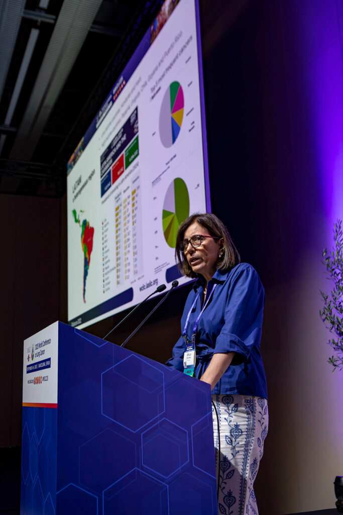 Fotografía de ponencia en el Congreso Mundial de Cáncer de Pulmón 2025 (WCLC2025) en Barcelona, realizada por NUA Estudio.