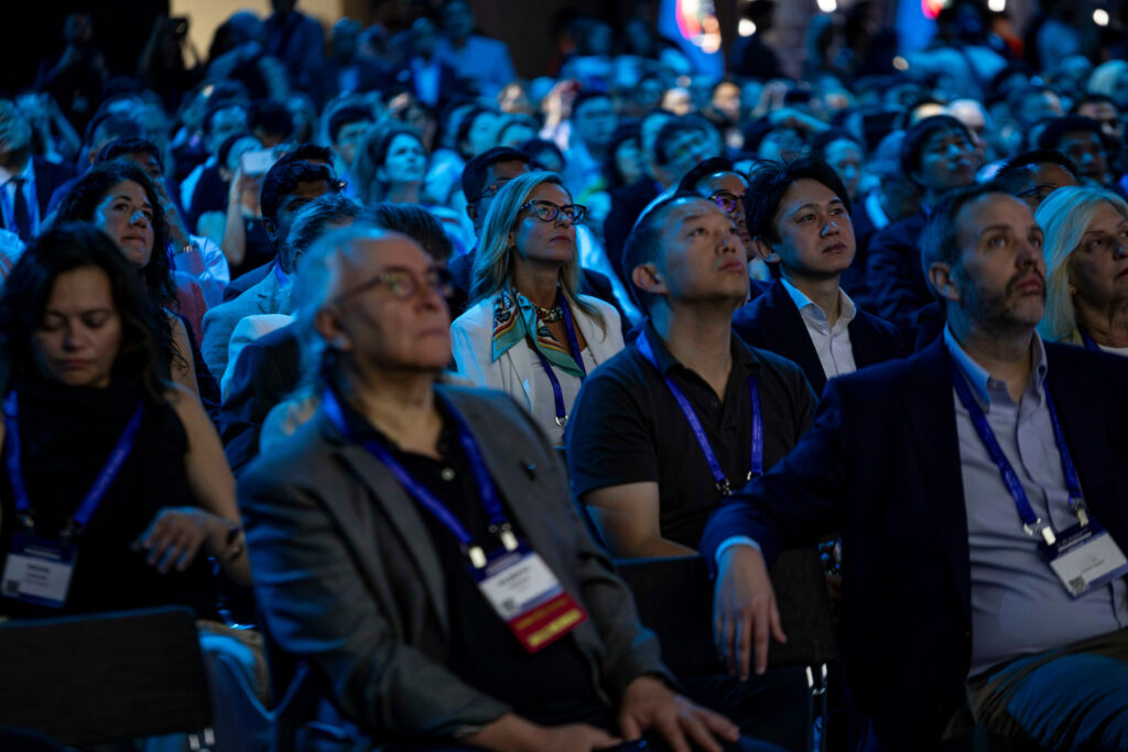 Fotografía de ponencia en el Congreso Mundial de Cáncer de Pulmón 2025 (WCLC2025) en Barcelona, realizada por NUA Estudio.