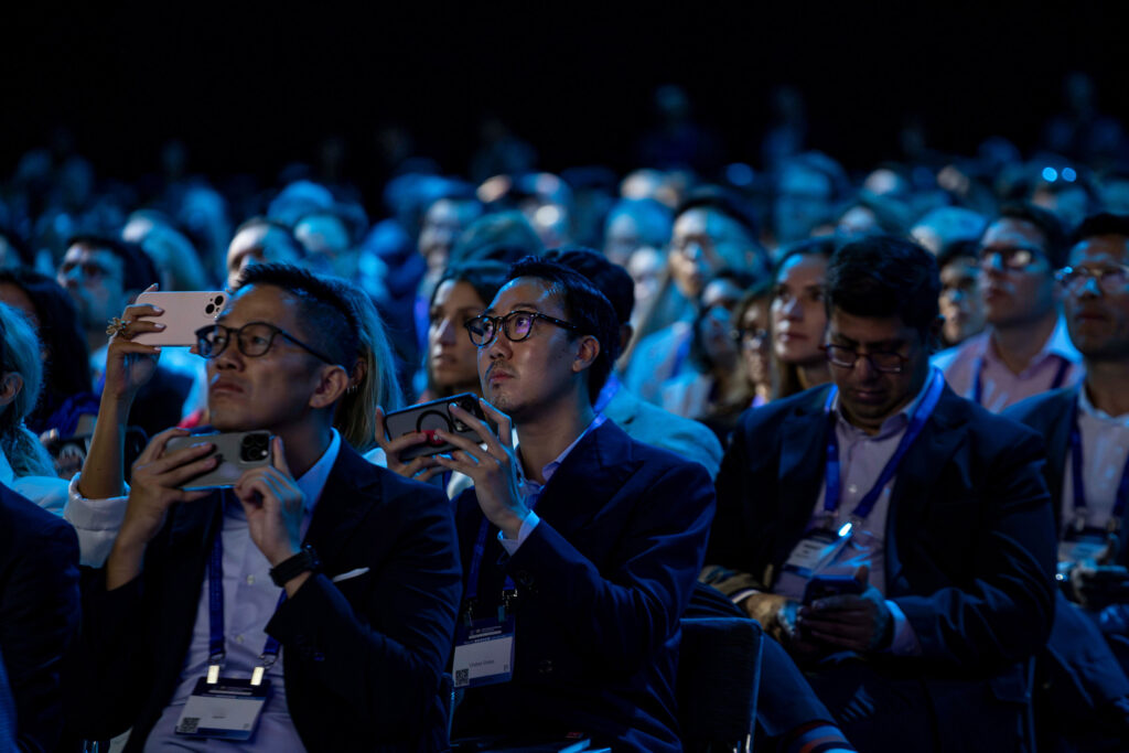 Fotografía de ponencia en el Congreso Mundial de Cáncer de Pulmón 2025 (WCLC2025) en Barcelona, realizada por NUA Estudio.