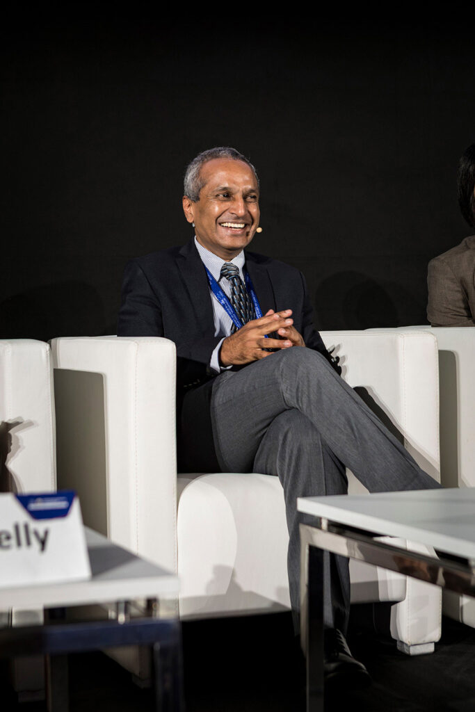 Fotografía de ponencia en el Congreso Mundial de Cáncer de Pulmón 2025 (WCLC2025) en Barcelona, realizada por NUA Estudio.